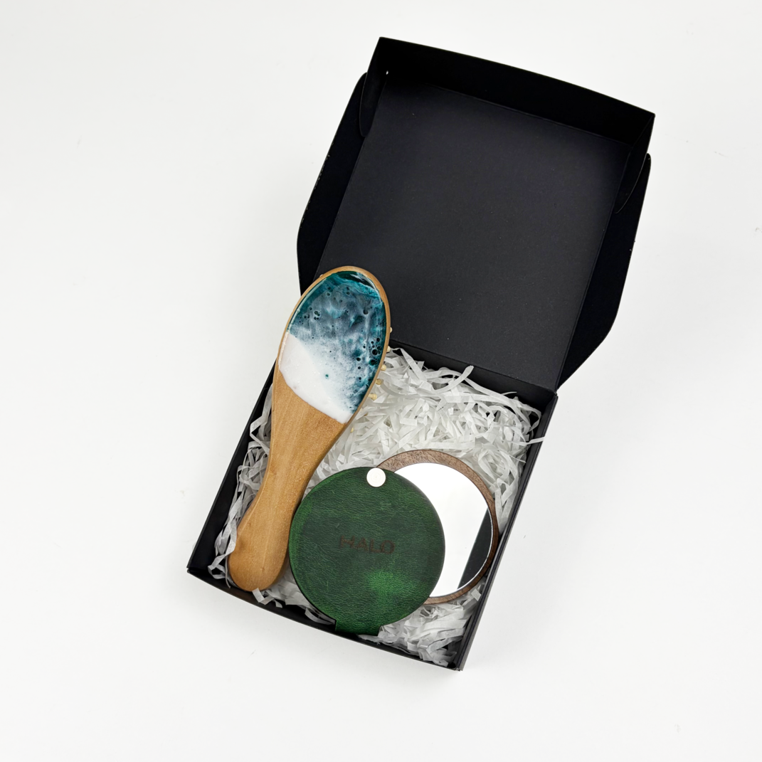 Compact set for purse